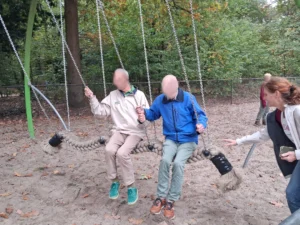 De speeelplaats in het wandelbos